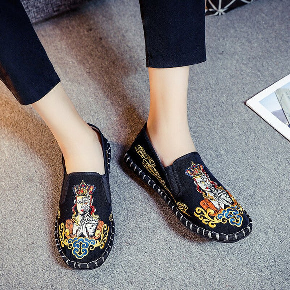 Moccasin Embroidered Chinese Style Men Slip On Flat Loafers