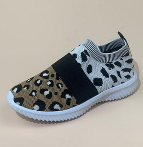 Kaaum Ladies Leopard Mesh Breathable Slip-On Loafers