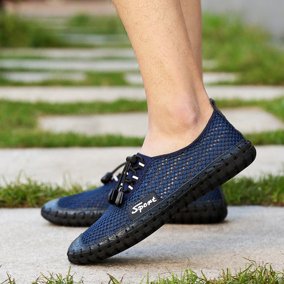 2020 Summer Breathable Mesh Shoes