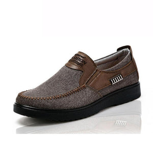 Kaaum Large Size Hand Stitching Slip On Casual Shoes For Men