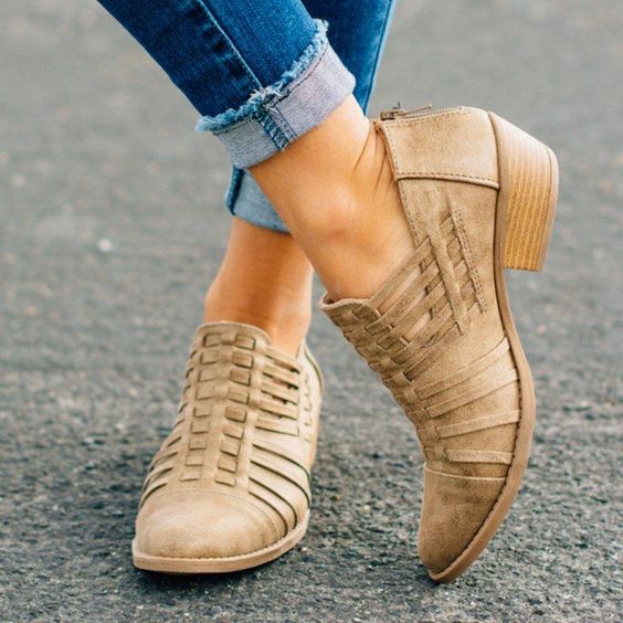 Cute Comfortable Women Leather Booties