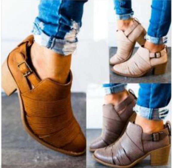 Women's Shoes - Vintage Leather Gladiator Ankle Boots
